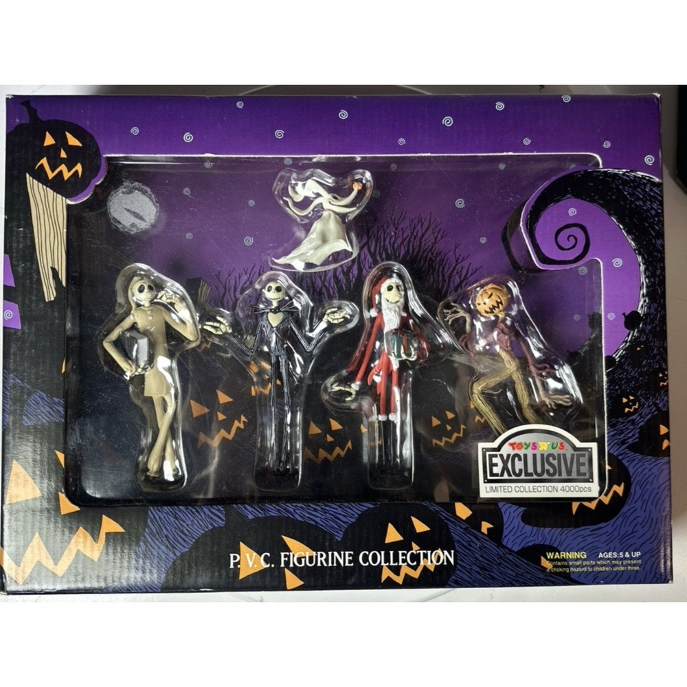 Tim Burton's Nightmare Before Christmas  P.V.C Figurine Collection (35X)